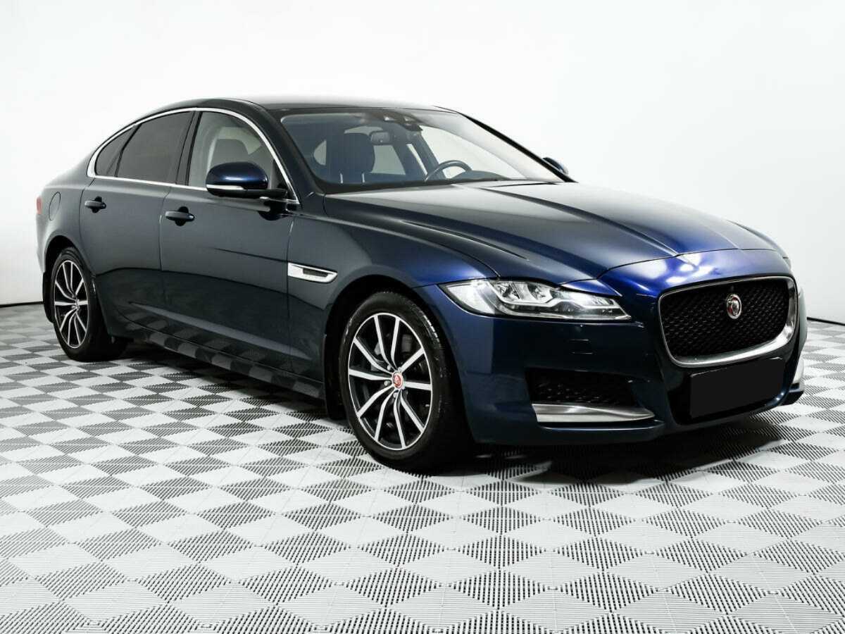 Jaguar XF