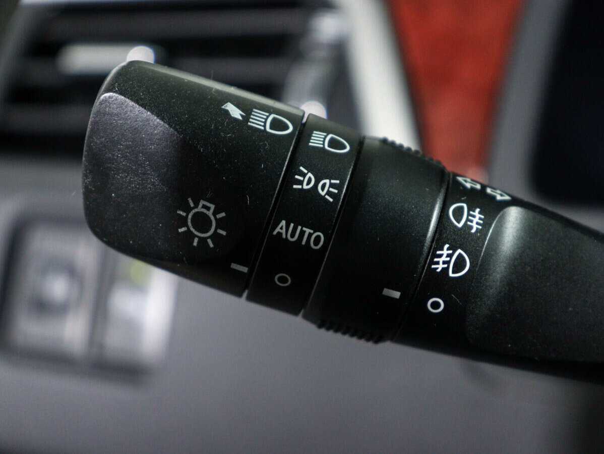 Купить Toyota Camry, 2013, 100 350 км, фото №16