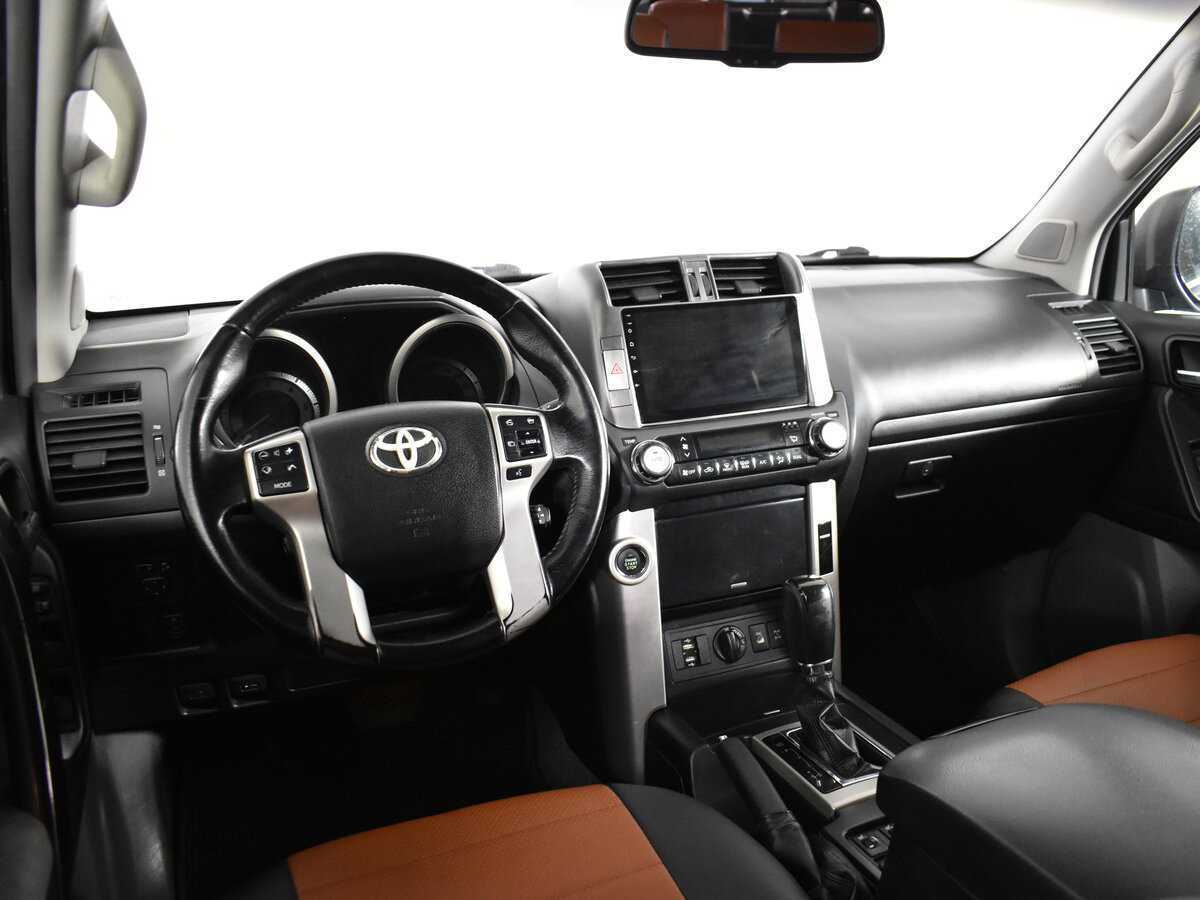 Купить Toyota Land Cruiser Prado, 2012, 210 347 км, фото №9