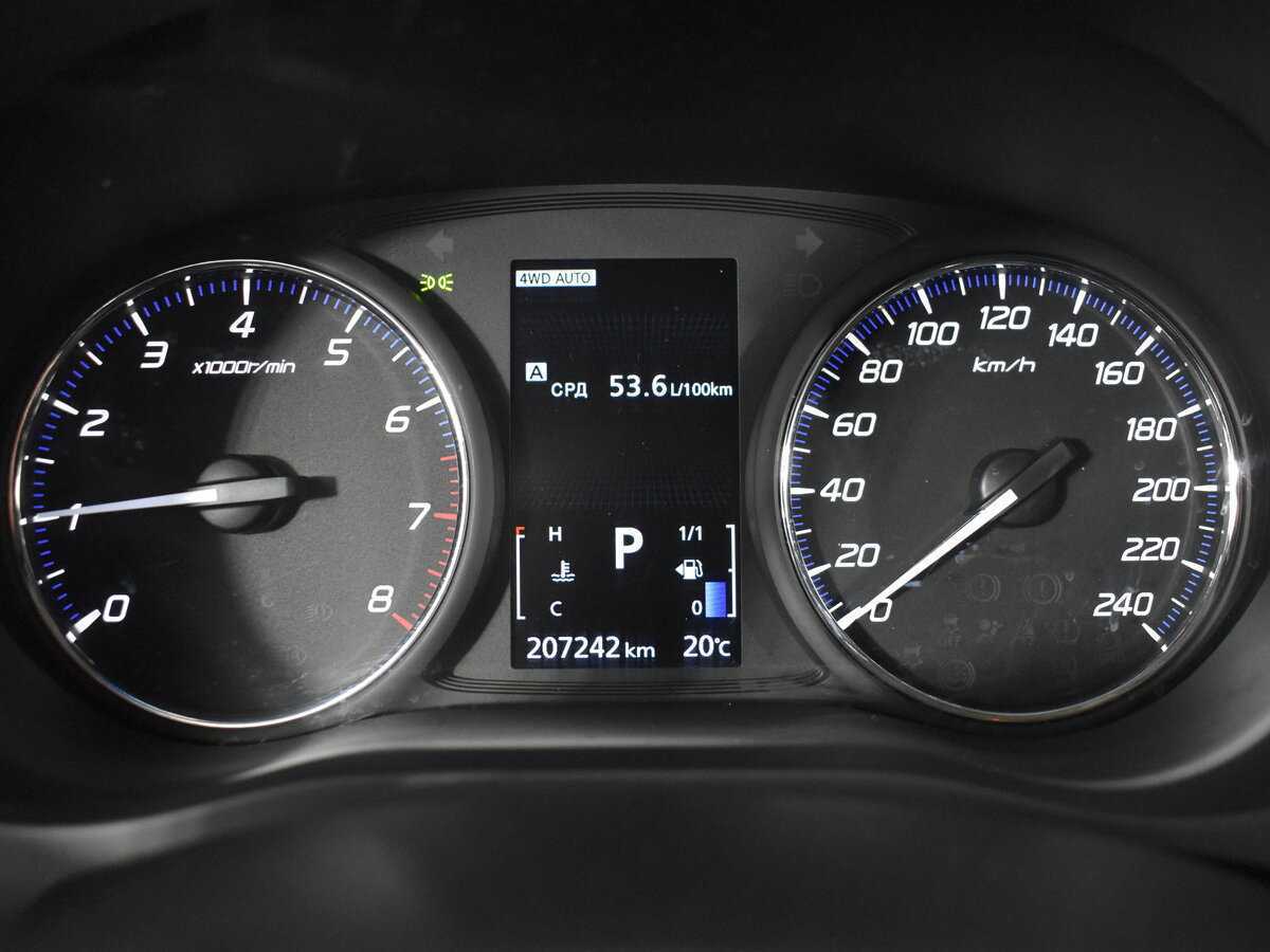 Купить Mitsubishi Outlander, 2017, 207 000 км, фото №9