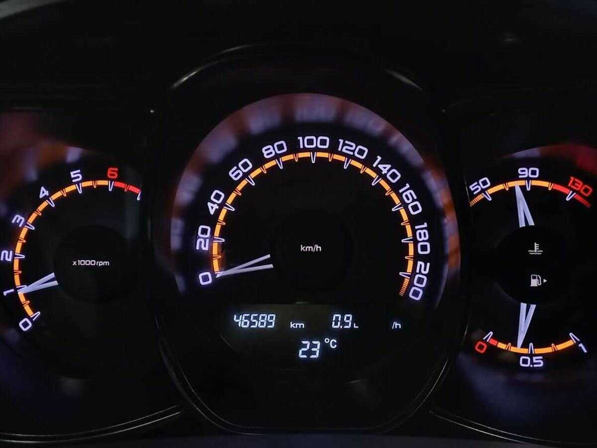 Купить Lada (ВАЗ) Vesta SW, 2021, 46 585 км, фото №12