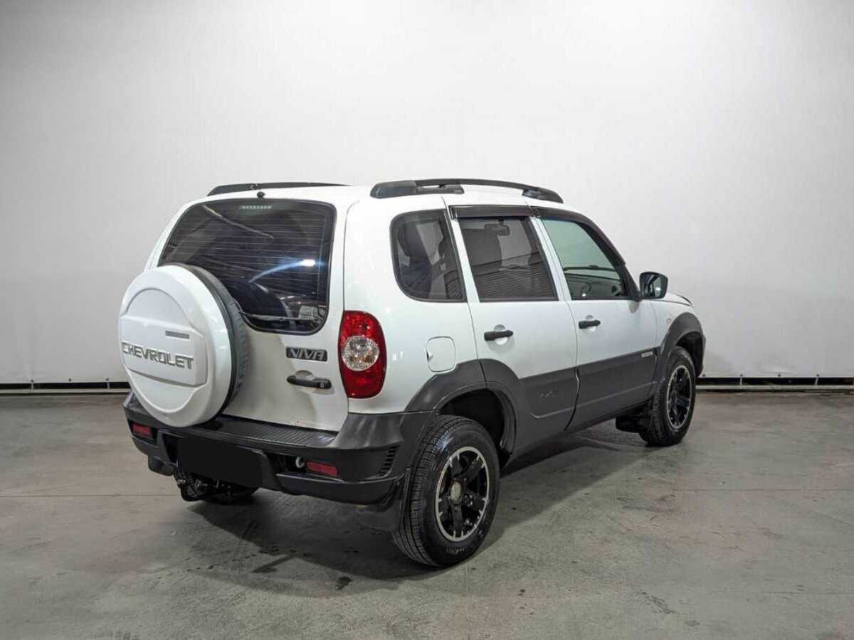 Купить Chevrolet Niva, 2018, 152 442 км, фото №5