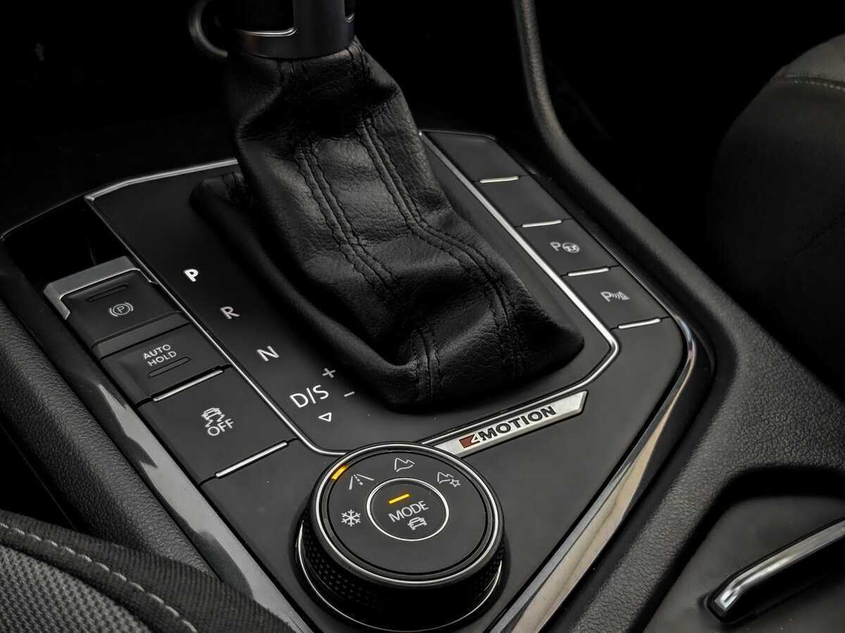 Купить Volkswagen Tiguan, 2017, 149 199 км, фото №23