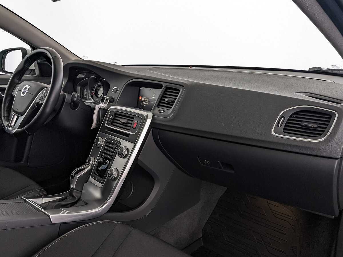 Купить Volvo S60, 2017, 69 248 км, фото №9