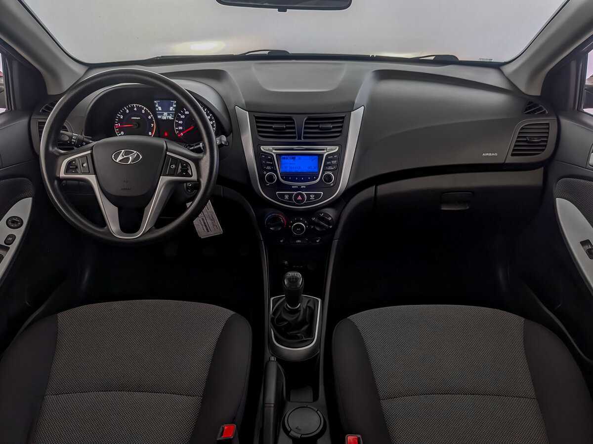Купить Hyundai Solaris, 2012, 138 770 км, фото №12