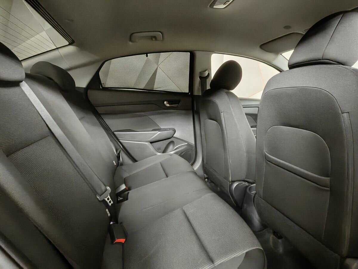 Купить Hyundai Solaris, 2020, 99 072 км, фото №12