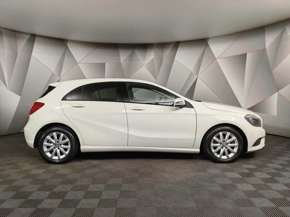 Купить Mercedes-Benz A-Класс 200, 2013, 165 962 км, фото №6