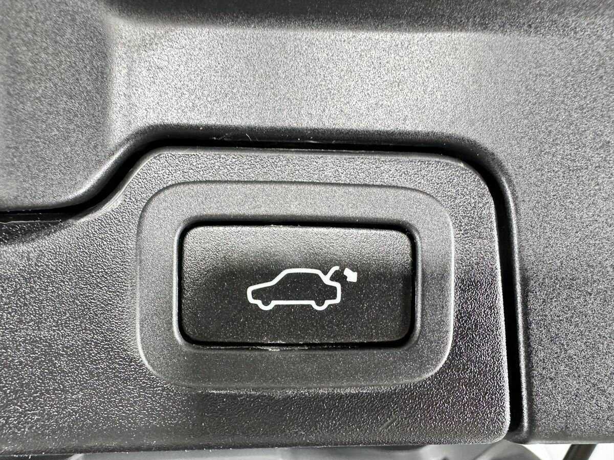 Купить Land Rover Range Rover Evoque 9-speed, 2015, 129 722 км, фото №19