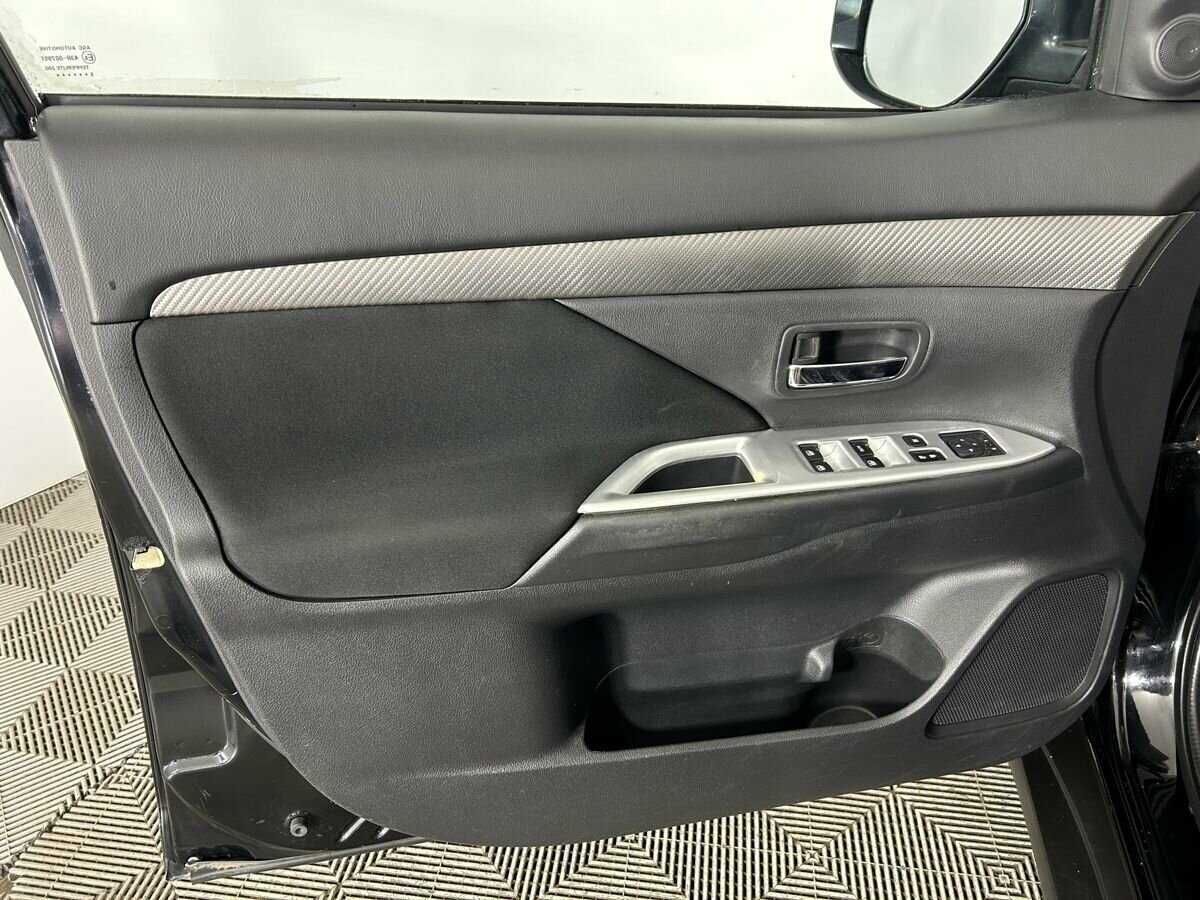 Купить Mitsubishi Outlander, 2015, 204 343 км, фото №7