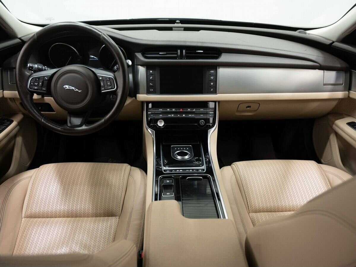 Купить Jaguar XF, 2017, 120 000 км, фото №16