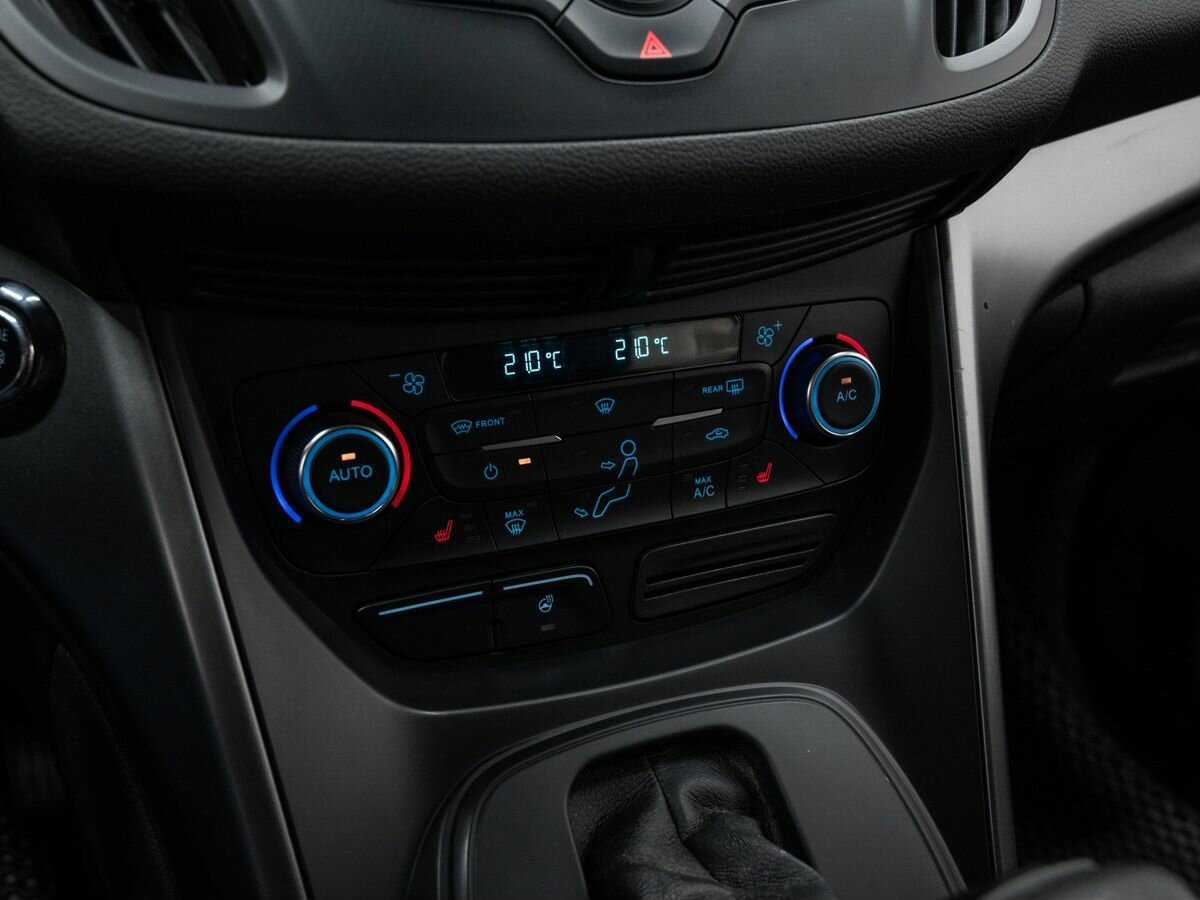 Купить Ford Kuga, 2016, 123 000 км, фото №17