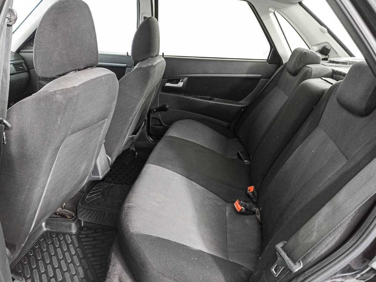 Купить Lada (ВАЗ) Priora, 2016, 129 619 км, фото №10