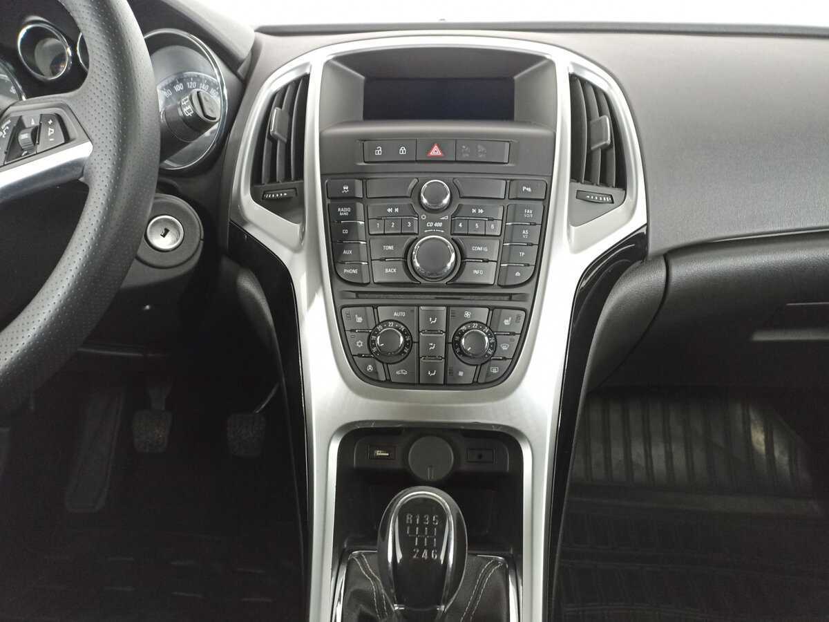 Купить Opel Astra GTC, 2013, 125 633 км, фото №13