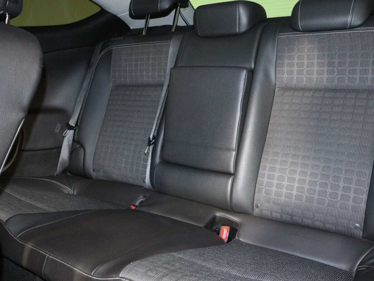 Купить Opel Astra GTC, 2013, 215 000 км, фото №8