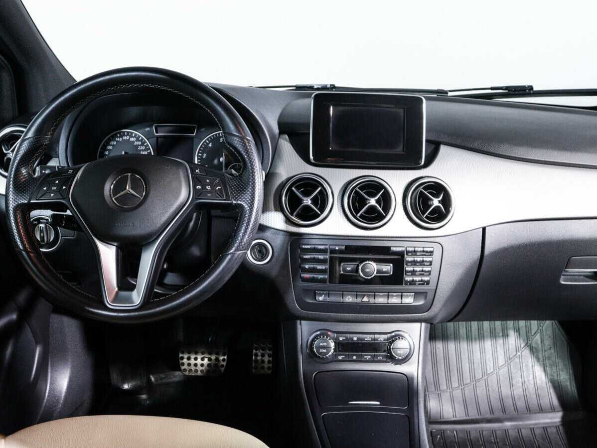 Купить Mercedes-Benz B-Класс 200, 2013, 60 000 км, фото №12