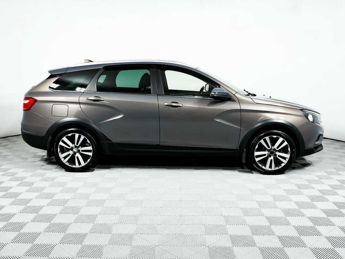 Купить Lada (ВАЗ) Vesta SW Cross, 2019, 65 860 км, фото №4