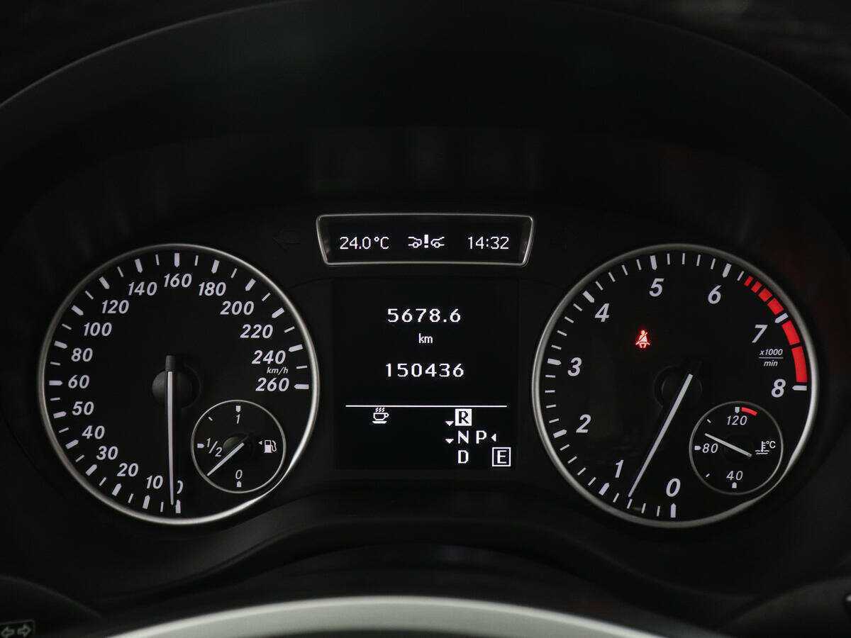 Купить Mercedes-Benz A-Класс 180, 2013, 150 434 км, фото №11