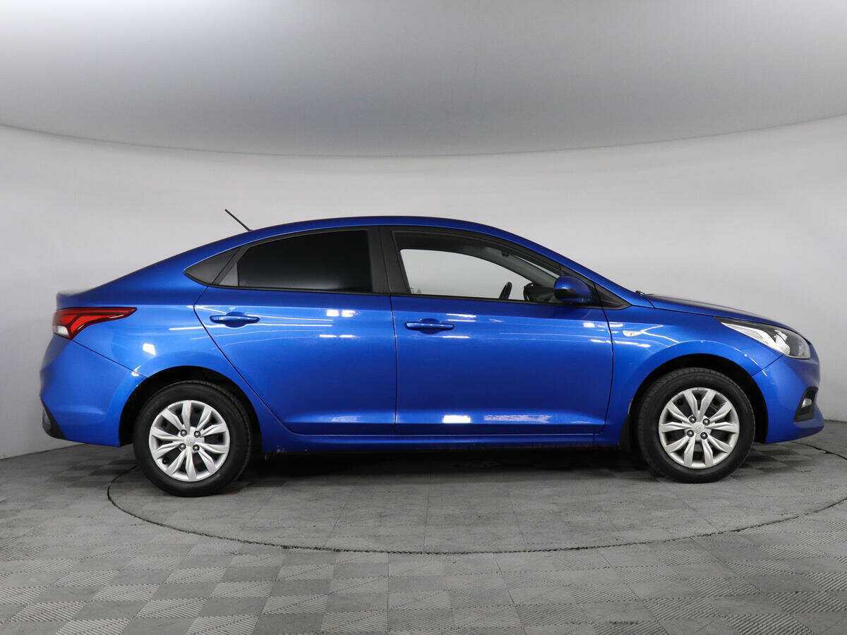 Купить Hyundai Solaris, 2019, 67 854 км, фото №4