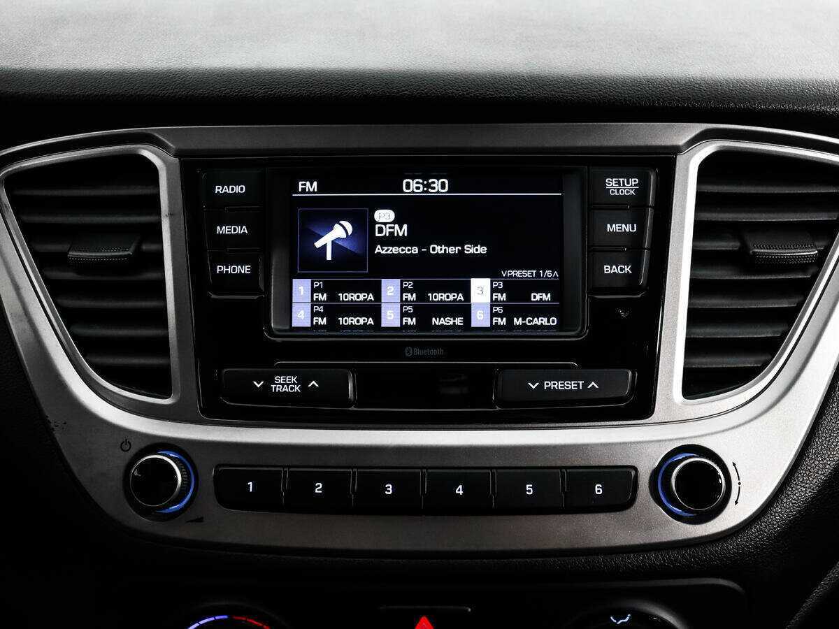 Купить Hyundai Solaris, 2021, 160 886 км, фото №13