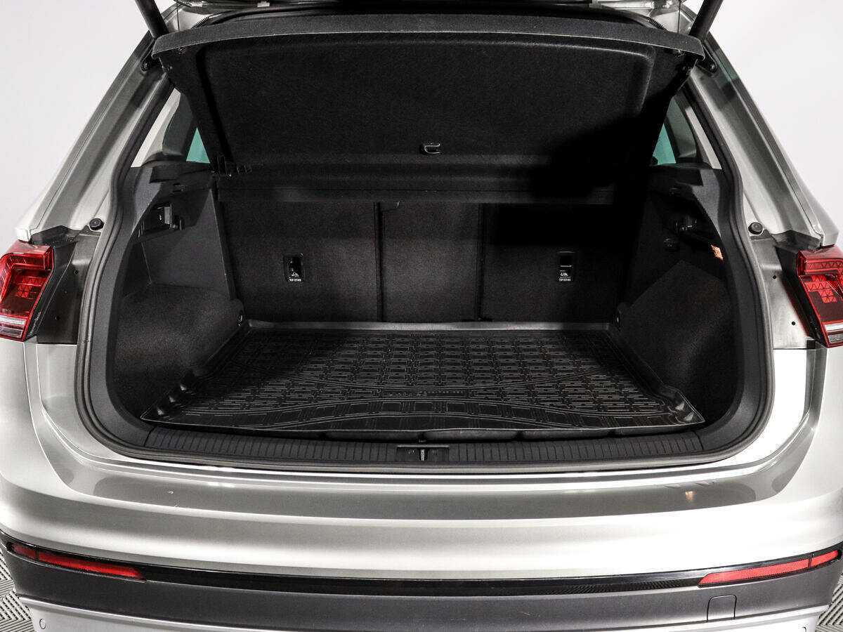 Купить Volkswagen Tiguan, 2019, 125 367 км, фото №13