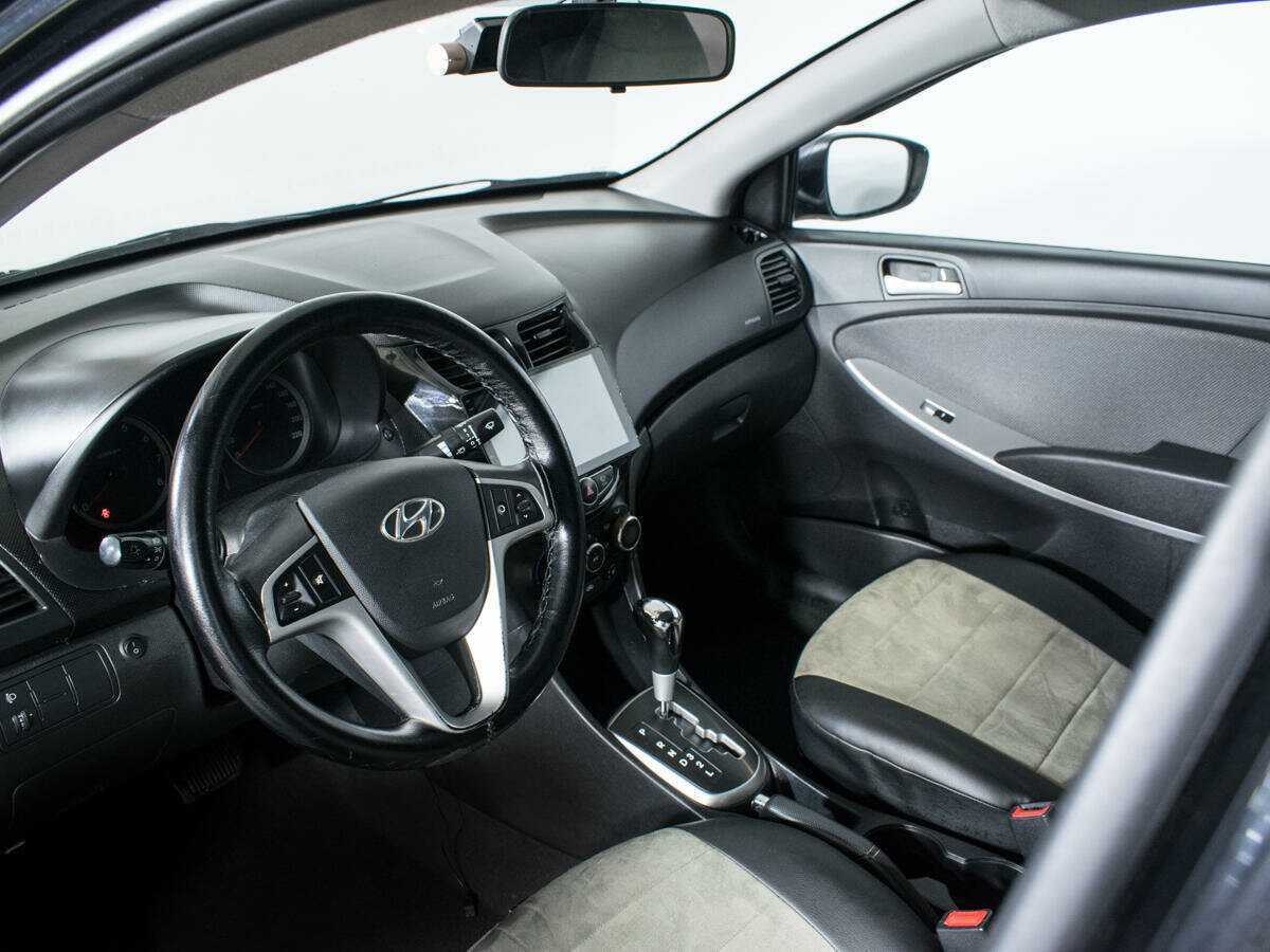 Купить Hyundai Solaris, 2014, 104 987 км, фото №13