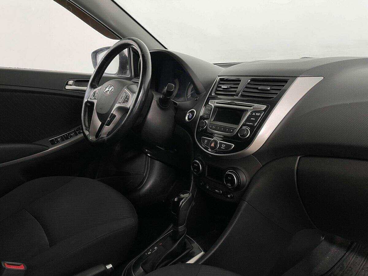 Купить Hyundai Solaris, 2014, 134 500 км, фото №7