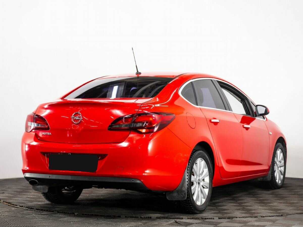 Купить Opel Astra, 2013, 121 000 км, фото №4