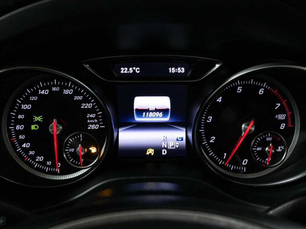 Купить Mercedes-Benz CLA 200, 2018, 118 094 км, фото №12