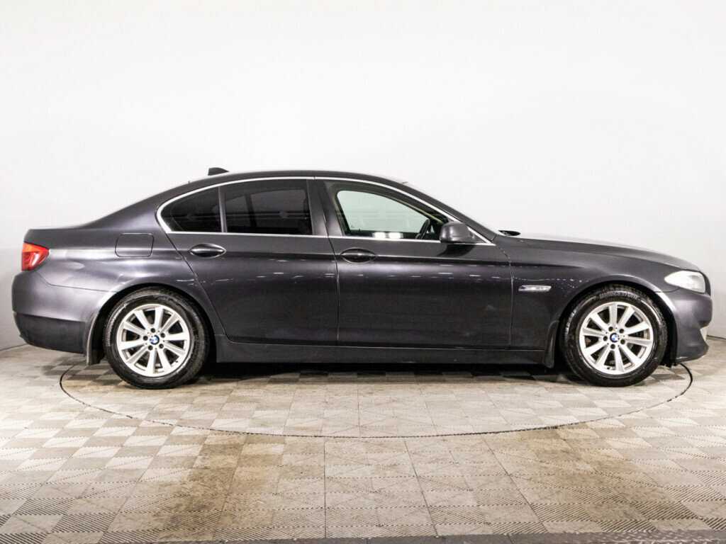 Купить BMW 5 серии 528i, 2012, 235 328 км, фото №4