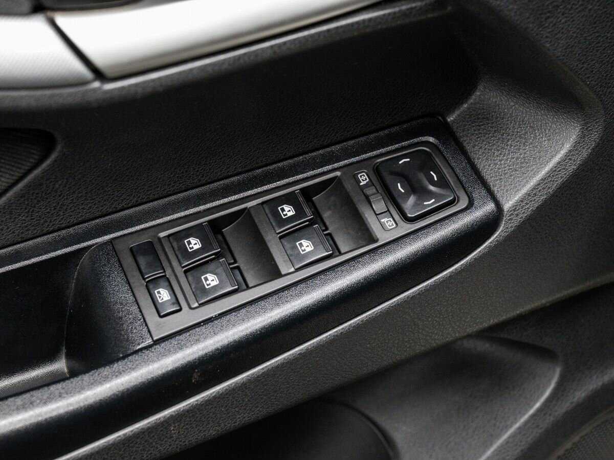 Купить Lada (ВАЗ) Vesta SW, 2019, 47 000 км, фото №16