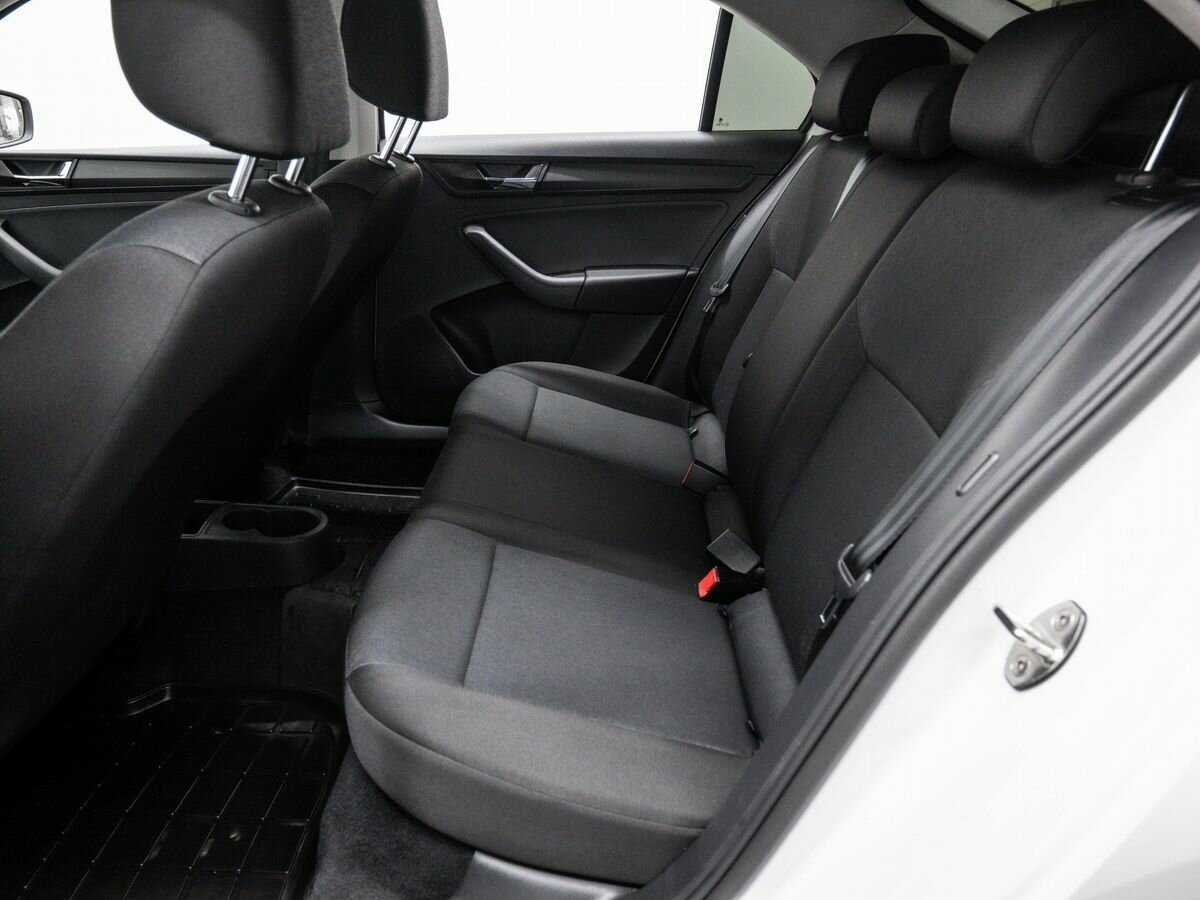 Купить Skoda Rapid, 2019, 60 000 км, фото №13