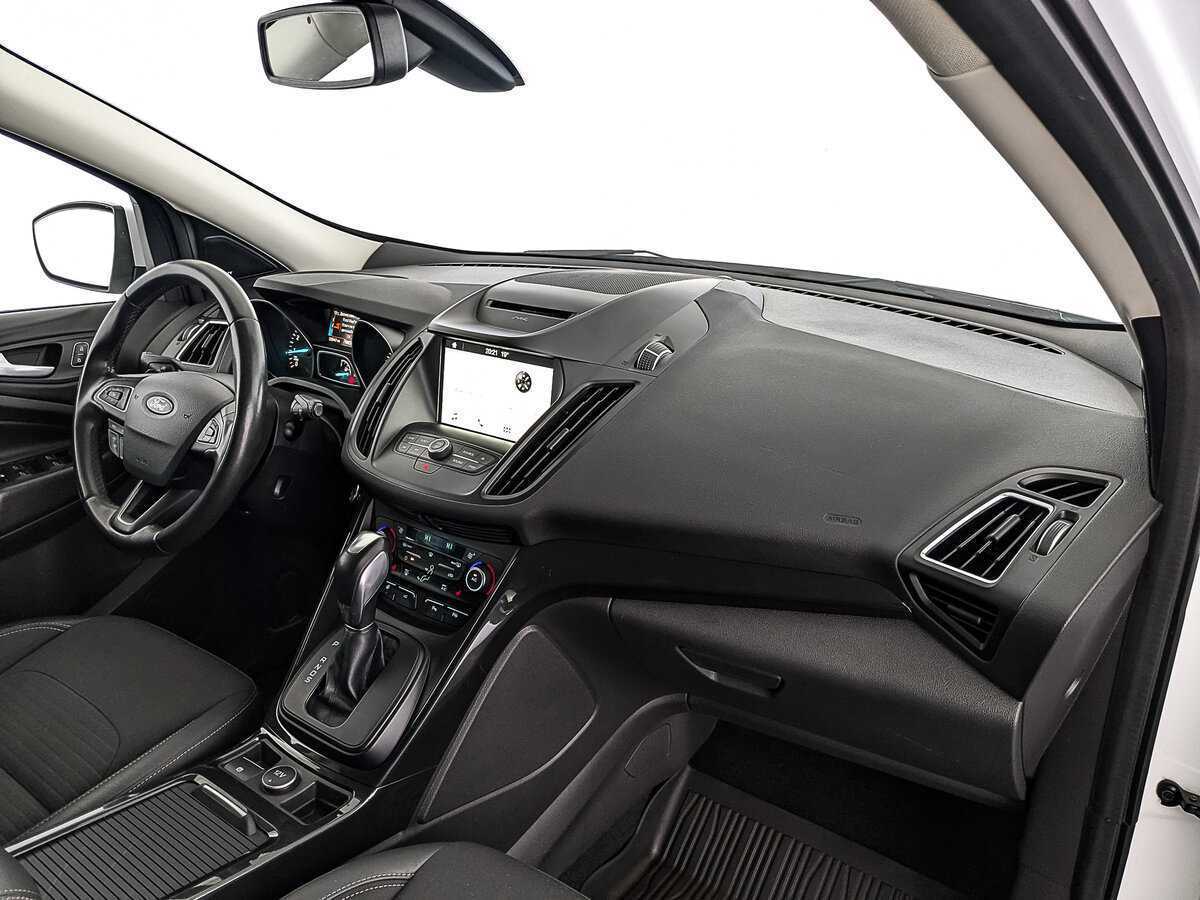 Купить Ford Kuga, 2018, 58 436 км, фото №13