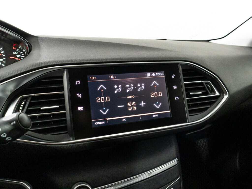 Купить Peugeot 308, 2018, 193 294 км, фото №16