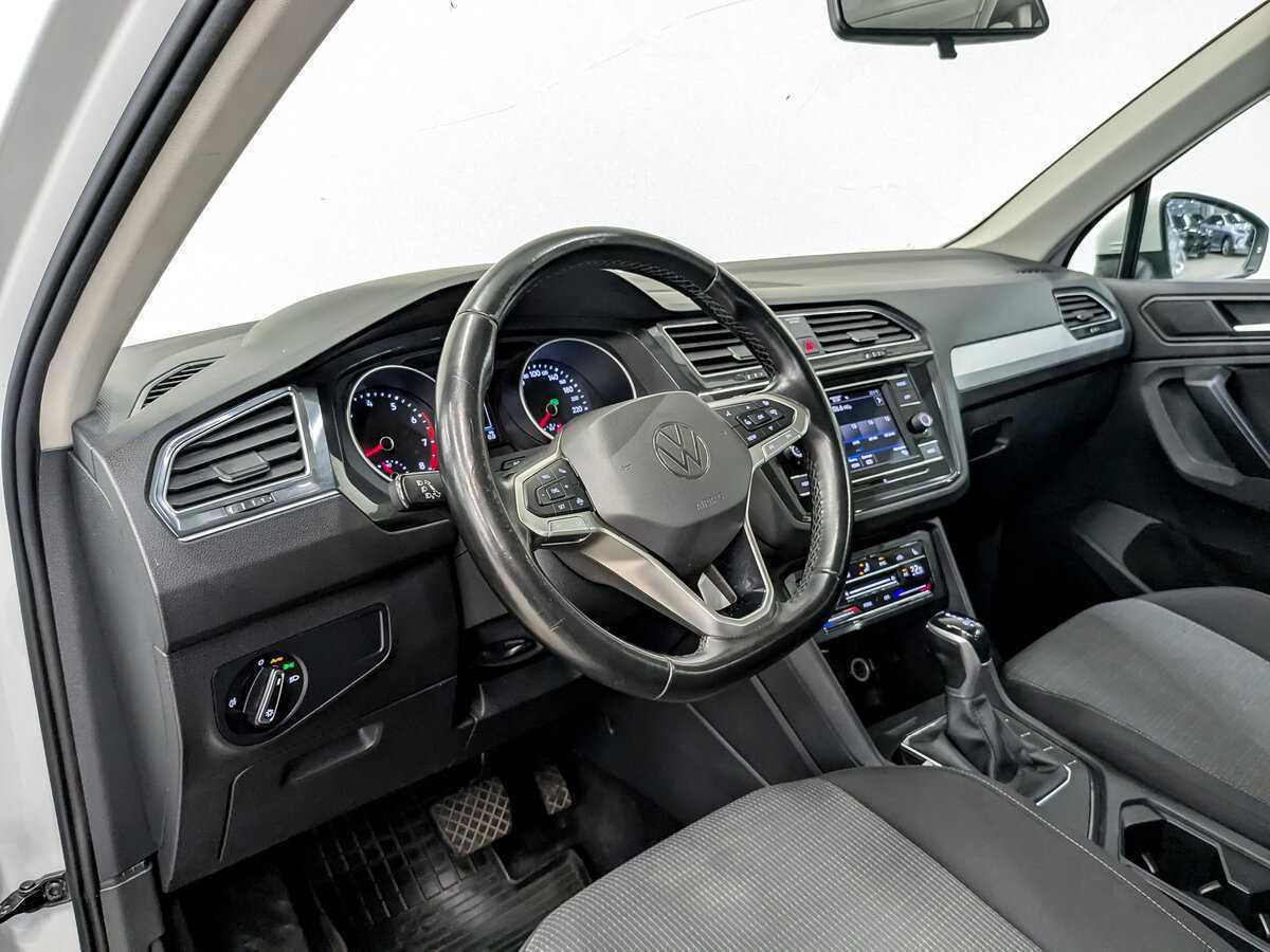 Купить Volkswagen Tiguan, 2021, 156 781 км, фото №15