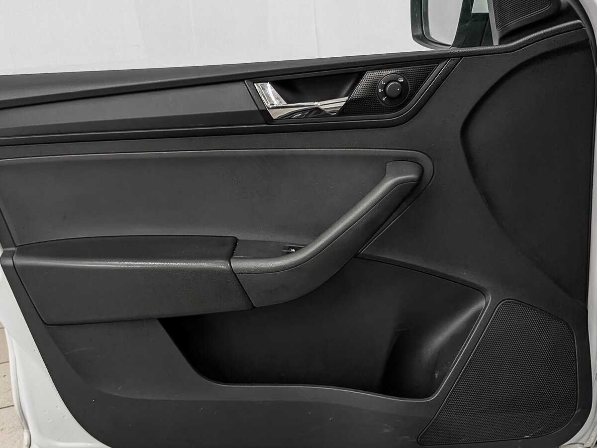 Купить Skoda Rapid, 2017, 157 793 км, фото №17