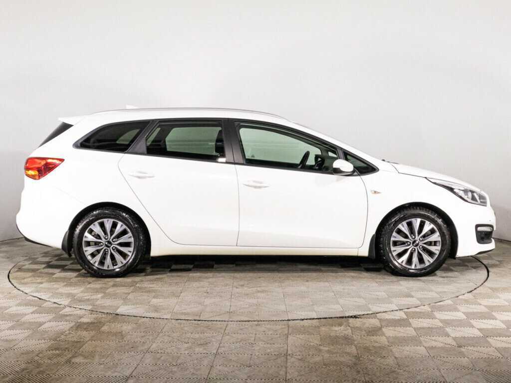 Купить Kia Ceed, 2018, 63 556 км, фото №4