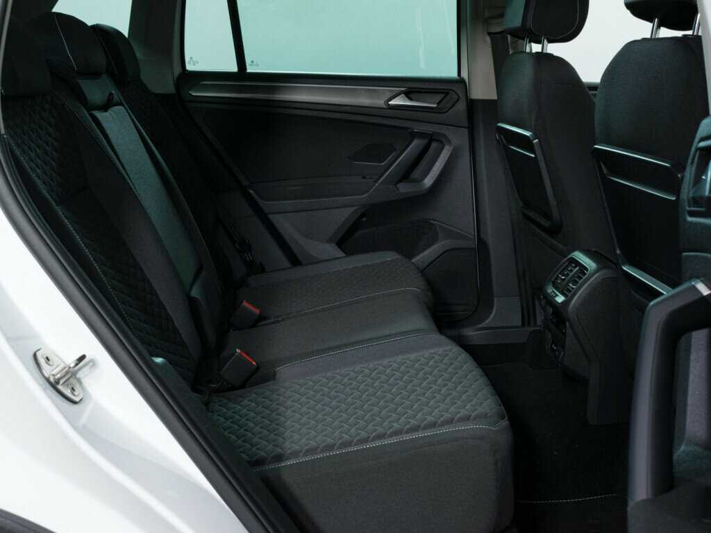 Купить Volkswagen Tiguan, 2018, 170 548 км, фото №11