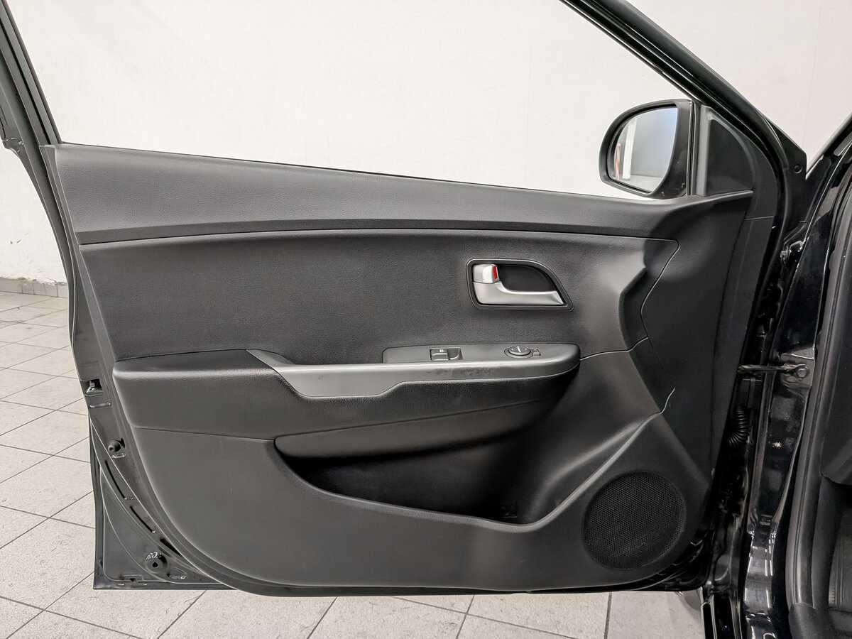 Купить Kia Rio, 2013, 115 585 км, фото №17