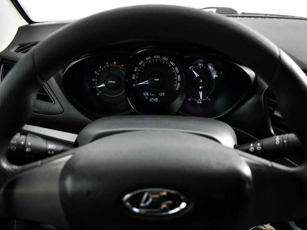 Купить Lada (ВАЗ) Vesta, 2017, 186 650 км, фото №18