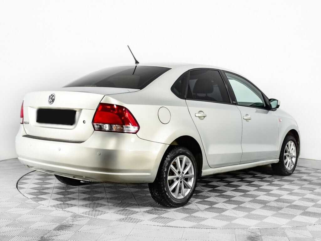 Купить Volkswagen Polo, 2015, 156 082 км, фото №5