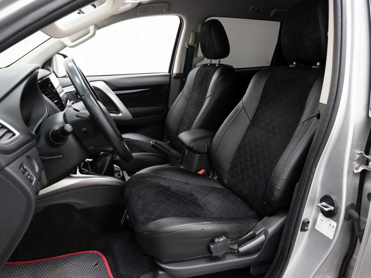 Купить Mitsubishi Pajero Sport, 2017, 111 378 км, фото №9