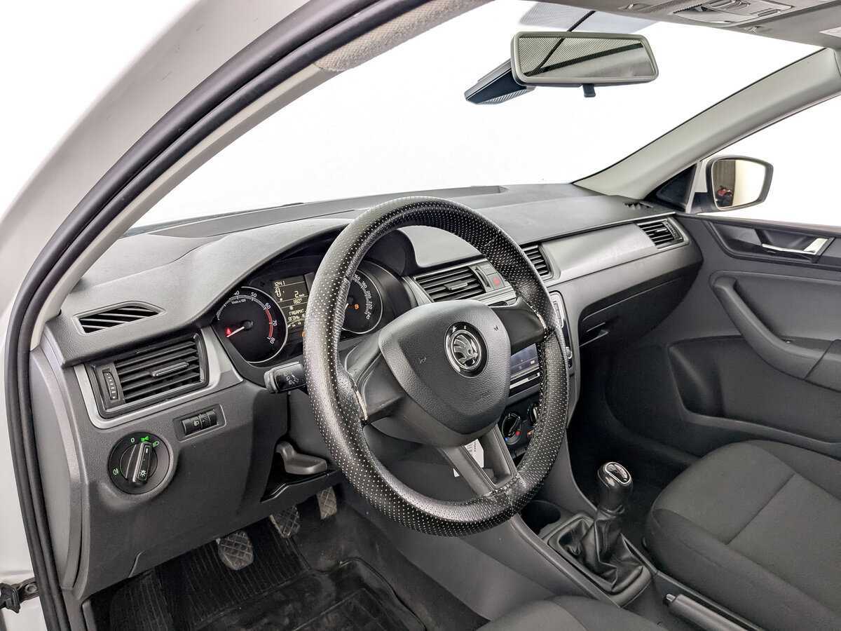 Купить Skoda Rapid, 2017, 177 284 км, фото №16