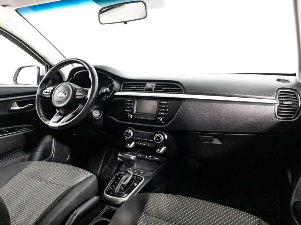 Купить Kia Rio X-Line, 2019, 84 446 км, фото №9