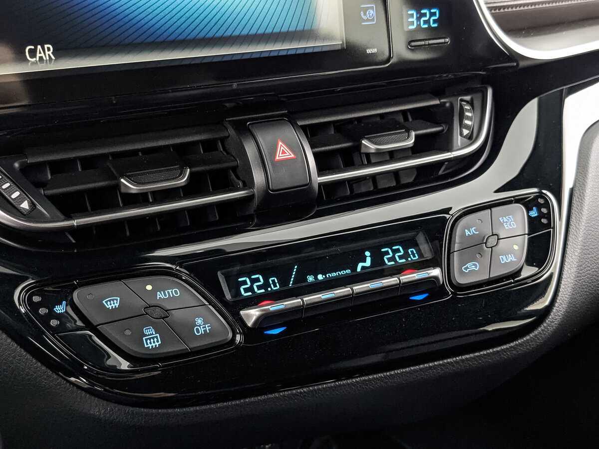 Купить Toyota C-HR, 2017, 78 089 км, фото №21