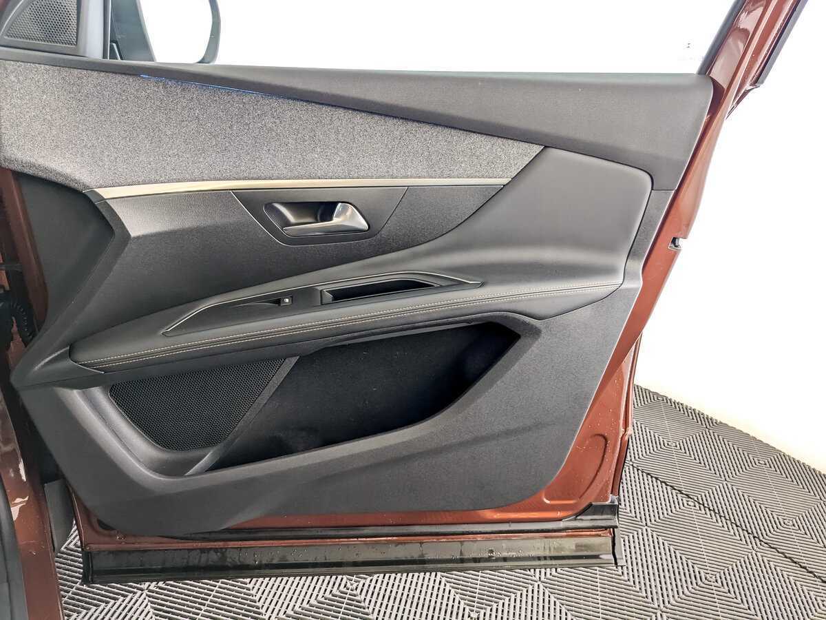 Купить Peugeot 3008, 2019, 110 003 км, фото №24