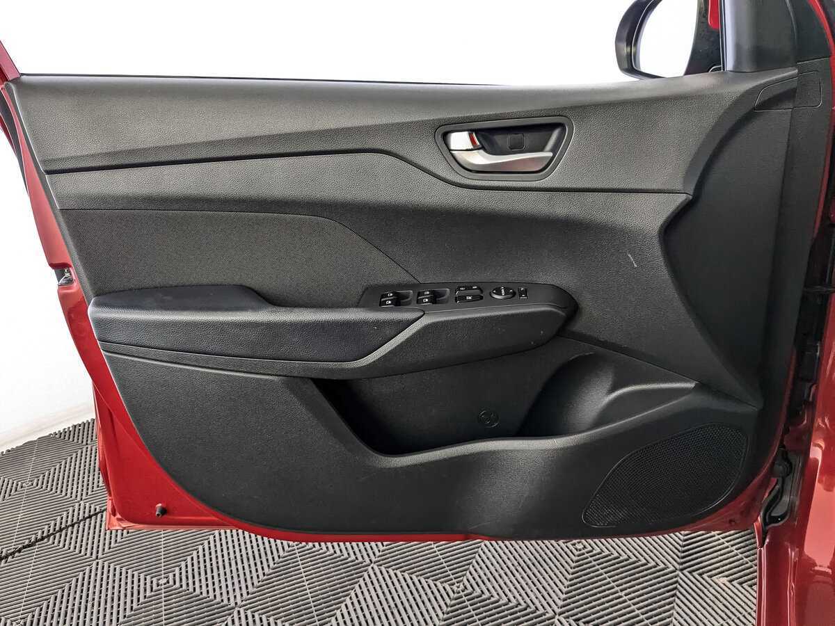 Купить Hyundai Solaris, 2021, 75 353 км, фото №19