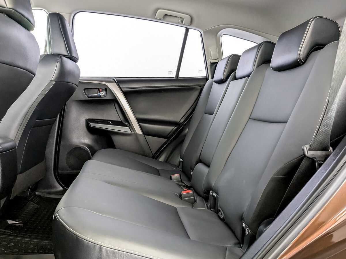 Купить Toyota RAV4, 2017, 65 720 км, фото №12