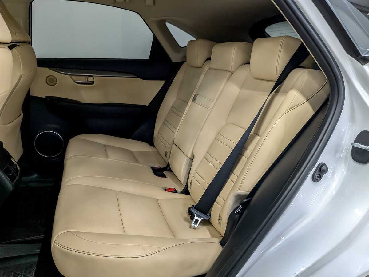 Купить Lexus NX 200, 2016, 135 708 км, фото №12