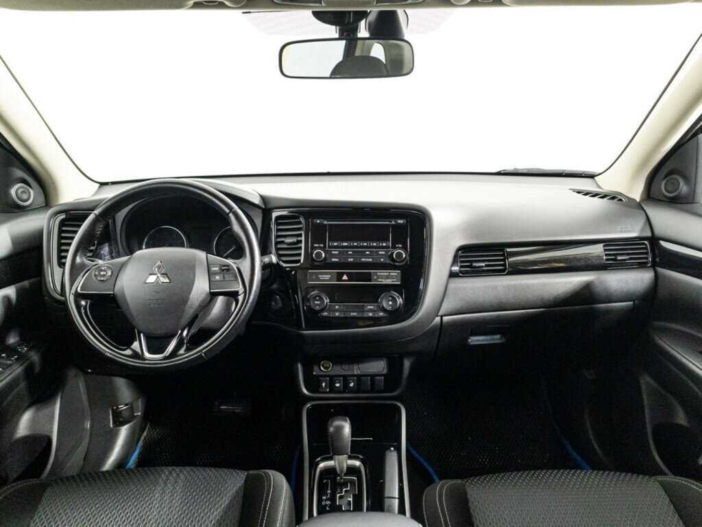 Купить Mitsubishi Outlander, 2019, 106 165 км, фото №13