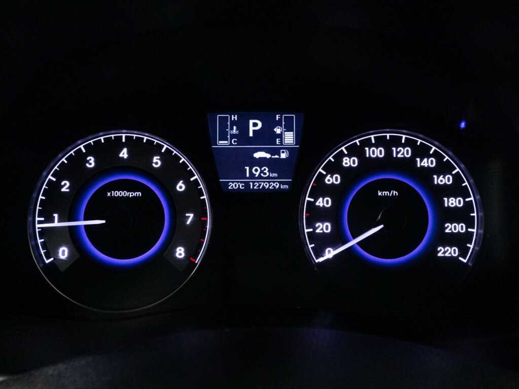 Купить Hyundai Solaris, 2015, 127 927 км, фото №12